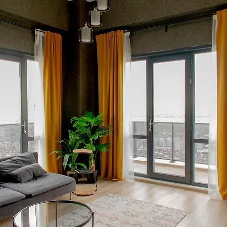 דירה 2 Bed-room Penthouse With Sea And Lake View איסטמבול