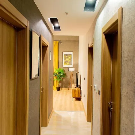 2 Bed-room Penthouse With Sea And Lake View דירה איסטמבול